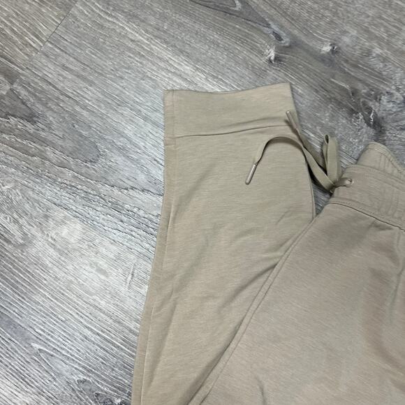 All in Motion Men's Khaki Tan Soft Gym Pants With Pockets - Size XL - NWT - Picture 3 of 11
